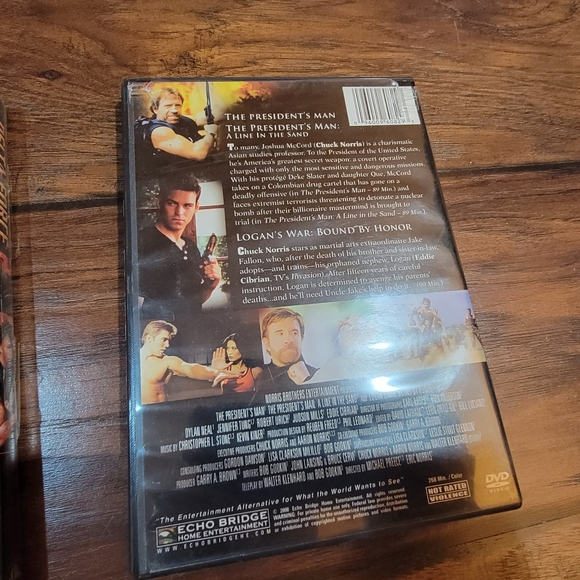 Chuck Norris DVD set - Picture 3 of 8